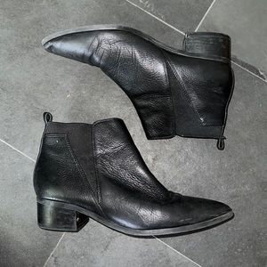 Leather Marc Fisher booties